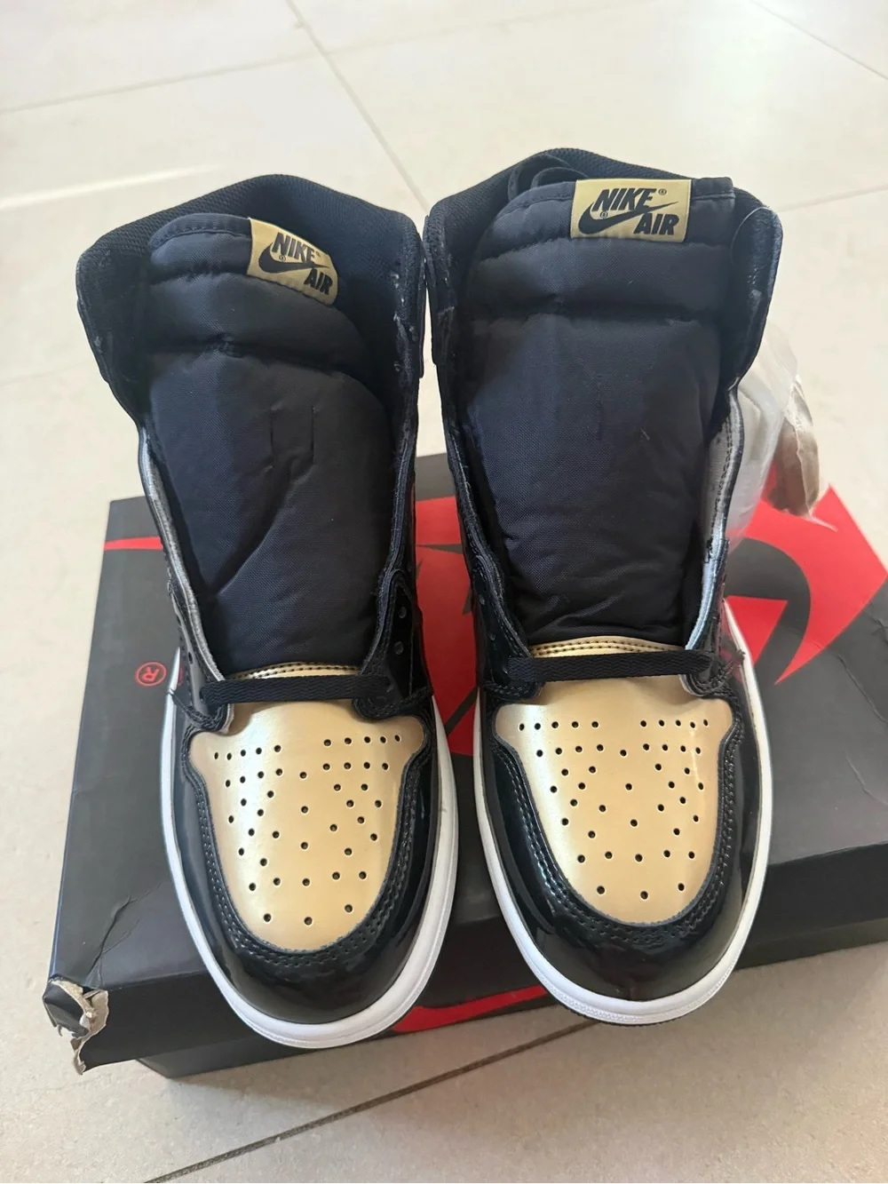 Jordan 1 High OG Black/Gold/White Men’s Sneakers